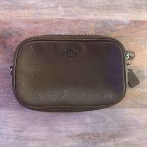 Coach Vintage Brown Leather Double Zipper Wallet Purse